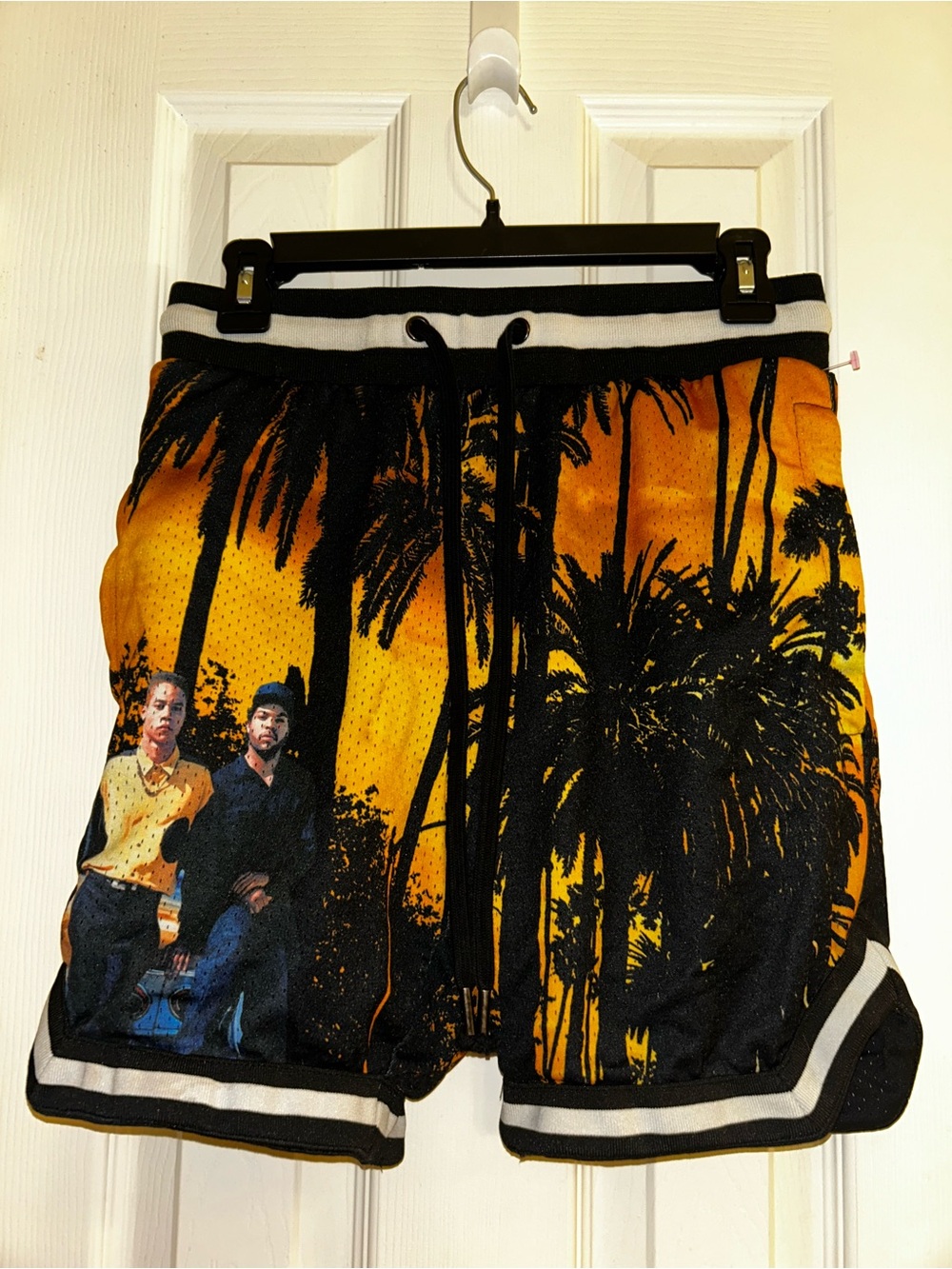 NWOT Vintage Boyz N The Hood Shoe Palace Collab basketball shorts Mens Size Smal